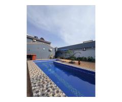 Villa R+1 avec piscine Calavi