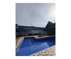 Villa R+1 avec piscine Calavi